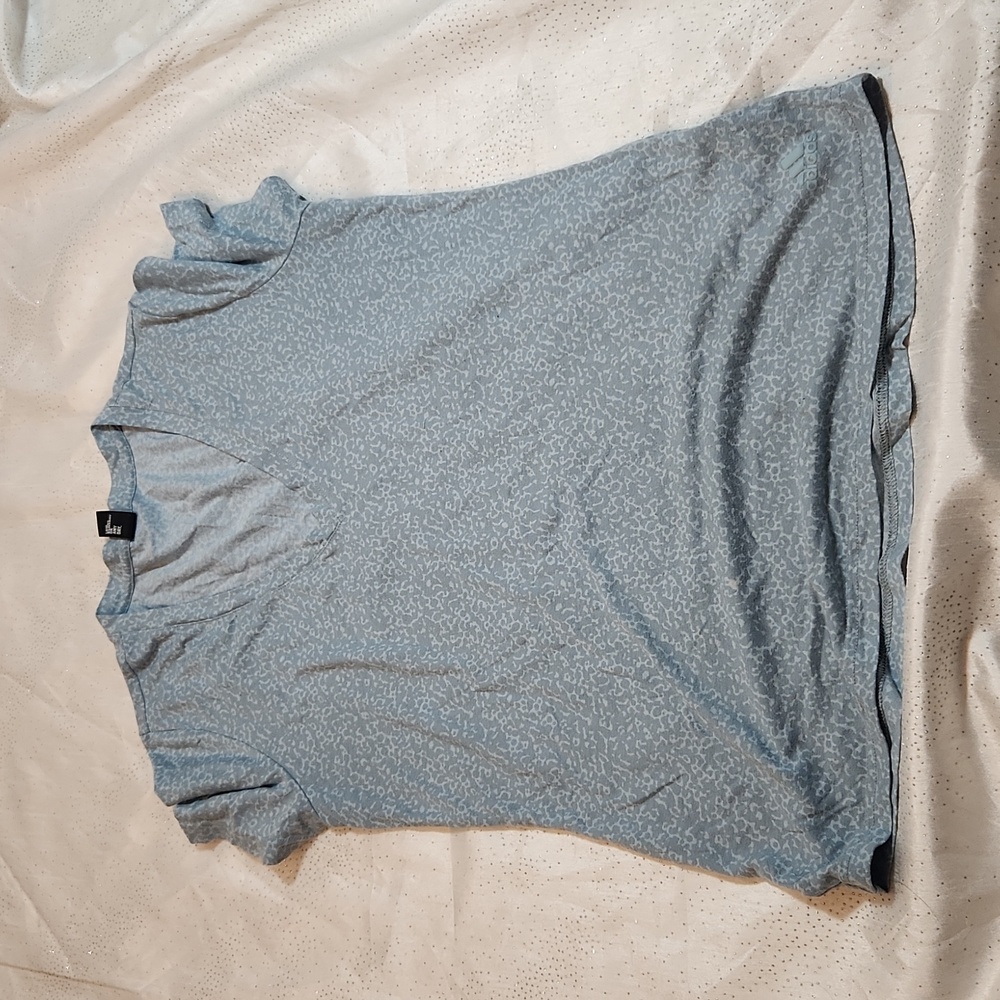 Adidas short-sleeved shirt for women's size L